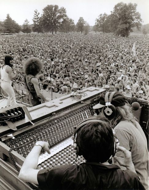 19780716 -- Mississippi River Jam